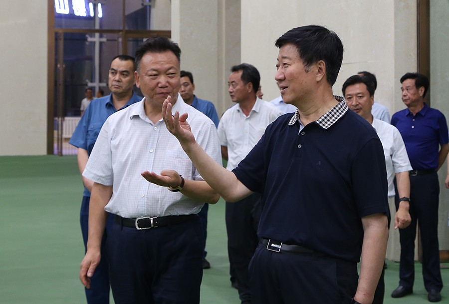 22-2018年6月，省人大常委會黨組書記、副主任王璽玉蒞臨金徽股份視察。.jpg